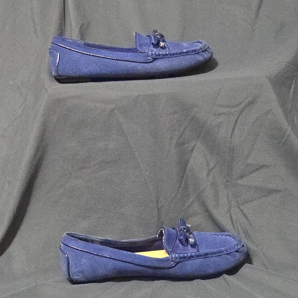 Isaac Mizrahi Blue Suede Loafers - Moccasins - Slip On Driving Shoes - Size 6 - Picture 4 of 10
